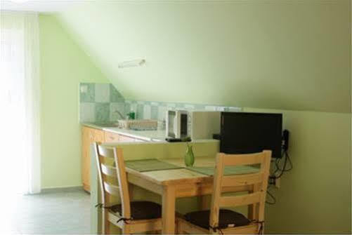 Apartment Villa Attila Heviz Exterior photo
